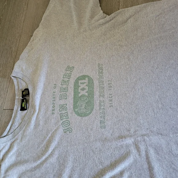 XL John deere T shirt - Picture 4 of 5